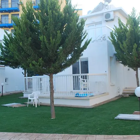 Apartman Flisvos Protarász