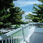 Apartment Flisvos Beach