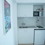 Apartment Flisvos Beach *