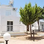 Flisvos Beach Apartment Protaras